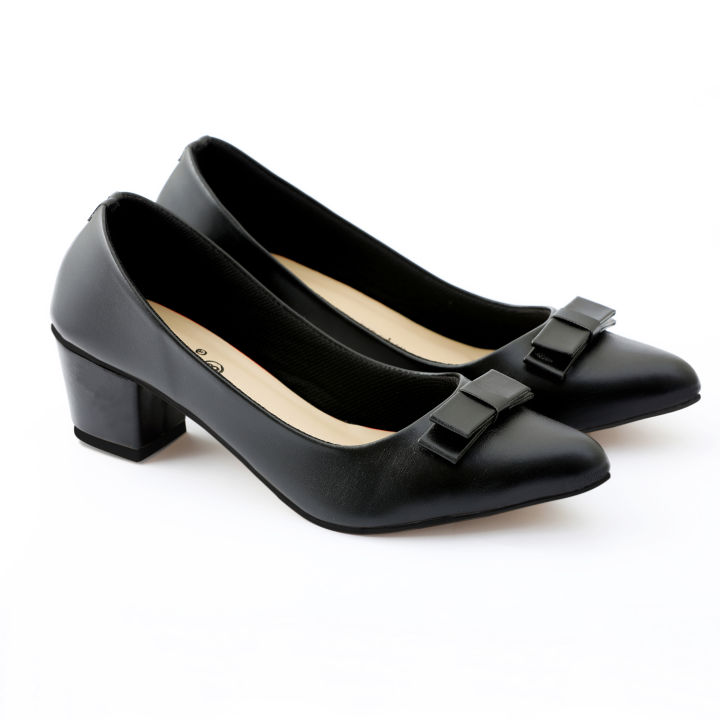 Opole Black Women court shoes  Women Pumps with block heel  TAAL Shoes