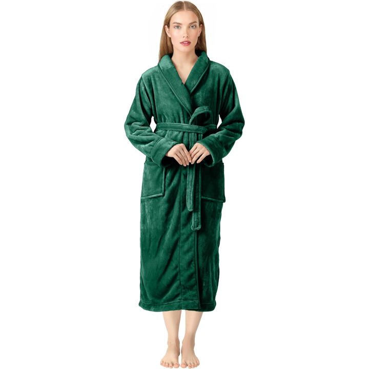 Premium%20Women's%20Plush%20Long%20Bathrobe%20-%20Soft%20Warm%20Fleece%20Robe%20with%20Shawl%20Collar%20for%20Spa%20&%20Home%20-%20Image%206