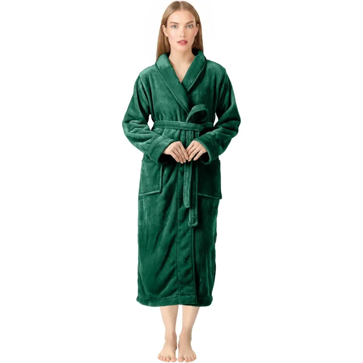 Premium%20Women's%20Plush%20Long%20Bathrobe%20-%20Soft%20Warm%20Fleece%20Robe%20with%20Shawl%20Collar%20for%20Spa%20&%20Home%20-%20Image%206