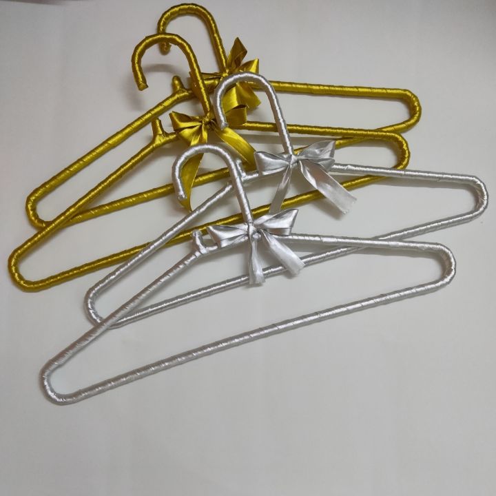 Pack%20of%206%20fancy%20hangers%20/%20hangers%20for%20bridal%20dresses%20/%20durable%20high%20quality%20hangers%20/%20unique%20hangers%20/%20handmade%20hangers%20/%20hangers%20for%20wedding%20-%20Image%206