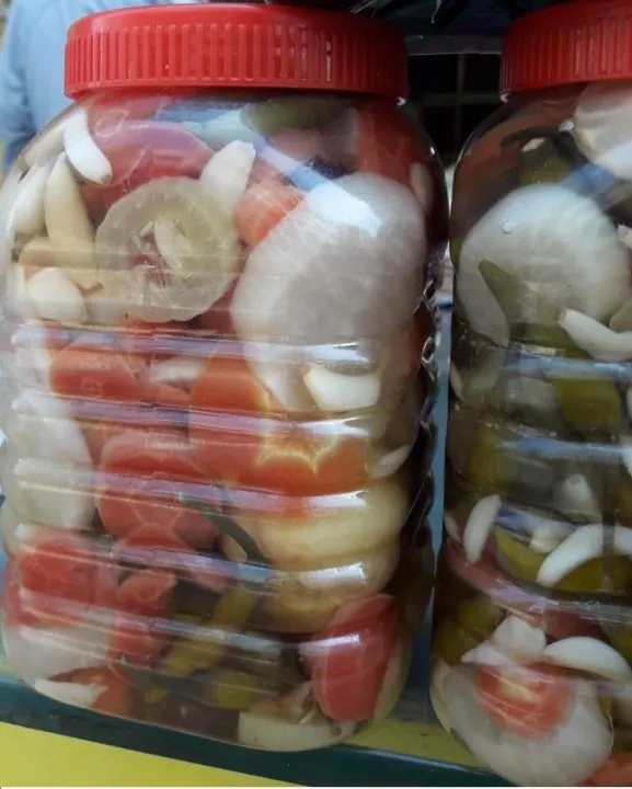 Hyderabadi%20Sabzi%20Sirka%20-%20Vegetable%20In%20Vinegar%20360gm%20-%20Image%203