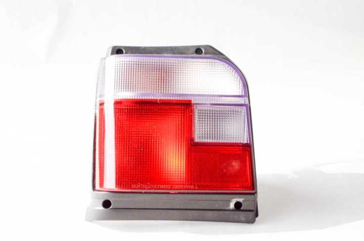 SUZUKI%20MEHRAN%20BACK%20LIGHT/Tail%20Light%202%20PCS%20LEFT%20AND%20RIGHT%20-%20Image%206