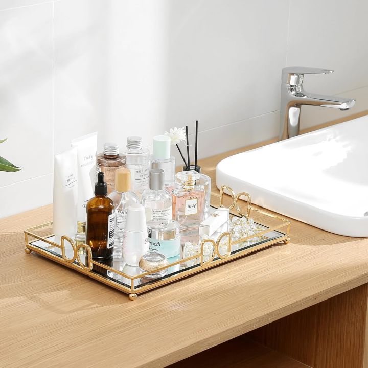 DHUDHI%20Acrylic%20Organizer%20Tray%20With%20Metal%20Frame,%20Nordic%20Rectangular%20Storage,%20Makeup%20Cosmetics%20Organizer%20Tray,%20Decorative%20Metal%20Tray,%20Acrylic%20Vanity%20Tray,%20Storage%20Organizer%20for%20Home%20Kitchen%20Living%20Room%20Bathroom,%20Vanity%20Tray%20Furniture%20D%C3%A9cor,%20Gold%201%20Pcs%20-%20Image%204