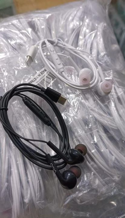 Universal%20original%20Type%20C%20handsfree%20deep%20base%20vivo%20original%20earphones%20with%203.5mm%20best%20gaming%20handsfree-%20best%20for%20pubg%20-%20GoodyNest%20-%20Image%205