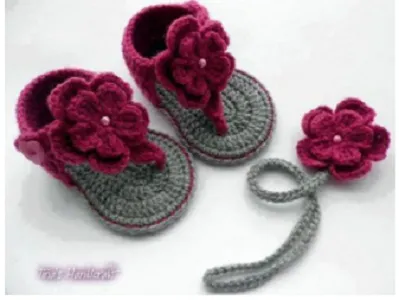 Crochet%20Baby%20Pink%20and%20Grey%20shoes%20and%20headband%20set%20-%20Baby%20headband%20-%20Crochet%20shoes%20-%20Baby%20Shoes%20-%20Baby%20girl%20set%20-%20Baby%20girl%20shoes%20-%20Image%208