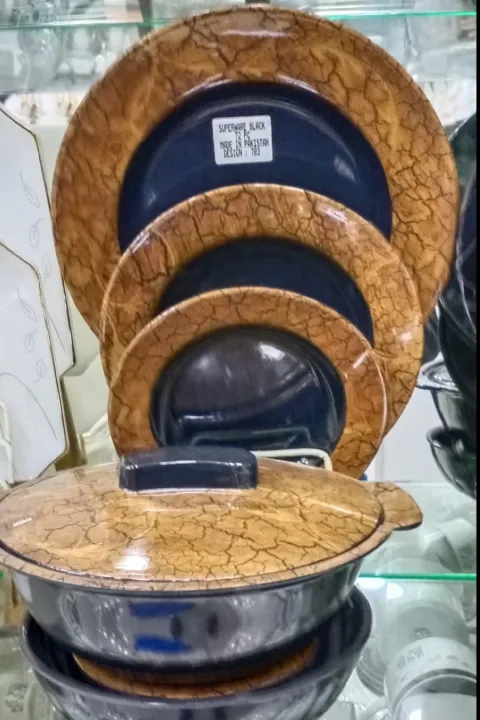 Plastic%20Dinner%20Set%20-%2072%20Pieces%20-%20Image%202