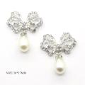 Metal decorative buckle 30X37MM 5pcs/box beautiful crystal romantic love Gift box clothing accessory pendant DIY small jewelry. 