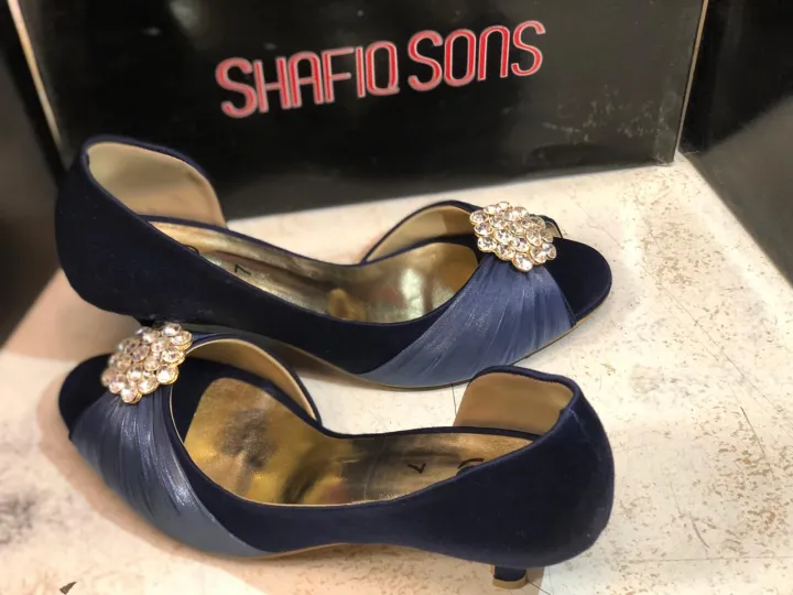 pencil%20heel%20-%20Image%203