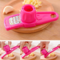 Garlic Ginger Grinding Tools Kitchen Garlic Grater Fruits Vegetable Hand Press Grinding Crusher Chopper Kitchen Gadget. 