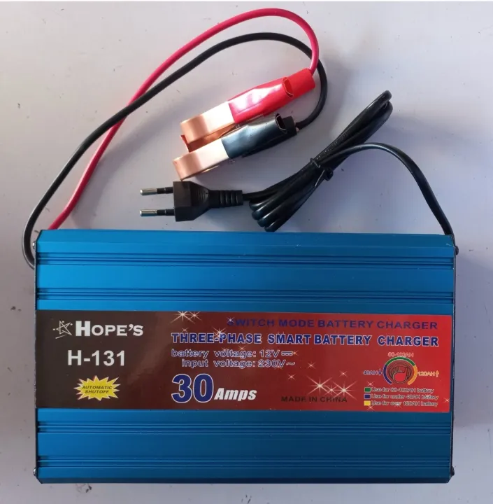 HOPE%E2%80%99S%20H-131%20Three%20Phase%20Smart%20Battery%20Charger%2030%20Amp%20Switch%20Mode%20Battery%20Charger%20-%20Image%203