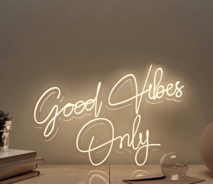 Neon%20Lights%20-%20Image%204