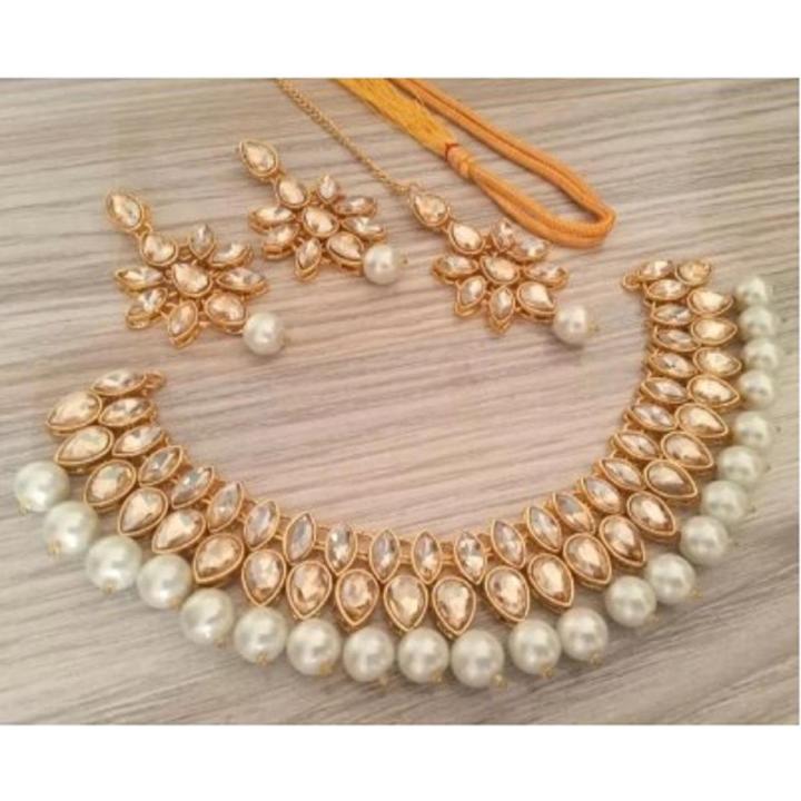 Choker Necklace with Earrings