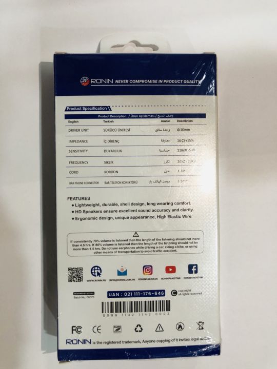 Ronin%20R9%20Crystal%20Clear%20Sound%20Handsfree%20Headset%20for%20Gaming,%20Music,%20and%20Entertainment%20In-Ear%20Stereo%20Design%20-%20Image%206