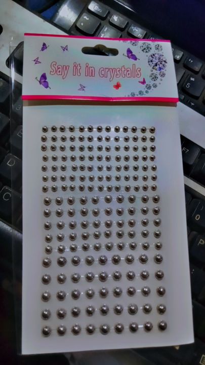 Hair%20Pearls%20Stick%20On%20Self%20Adhesive%20Resin%20Stickers%20for%20Hair%20and%20Face%20-%20Image%204