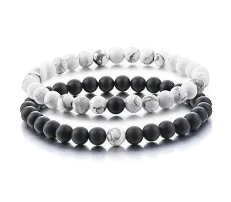 Pack%20of%201%20pair%20(2%20pcs)%20Black%20&%20White%20Agate%20Energy%20Stone%20Beads%20Distance%20Bracelet%20Set%20Couple%20Bracelet%20Special%20Set%20By%20TOS%20with%20a%20cute%20Box%20-%20Image%203