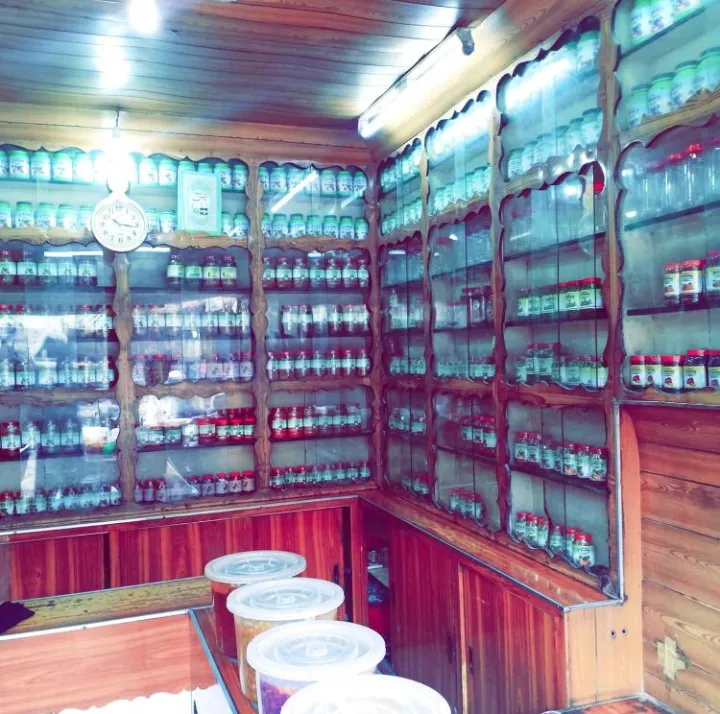 Mango%20Chatni%20Aam%20ki%20Chutney%20Khatti%20Meethi%20Sweet%20&%20Sour%20Chatni%20-%20500%20gms%20100%25%20Original%20Shikarpuri%20Achar%20-%20Qasim%20Shikarpuri%20Pickles%20and%20Chatni%20-%20Image%205