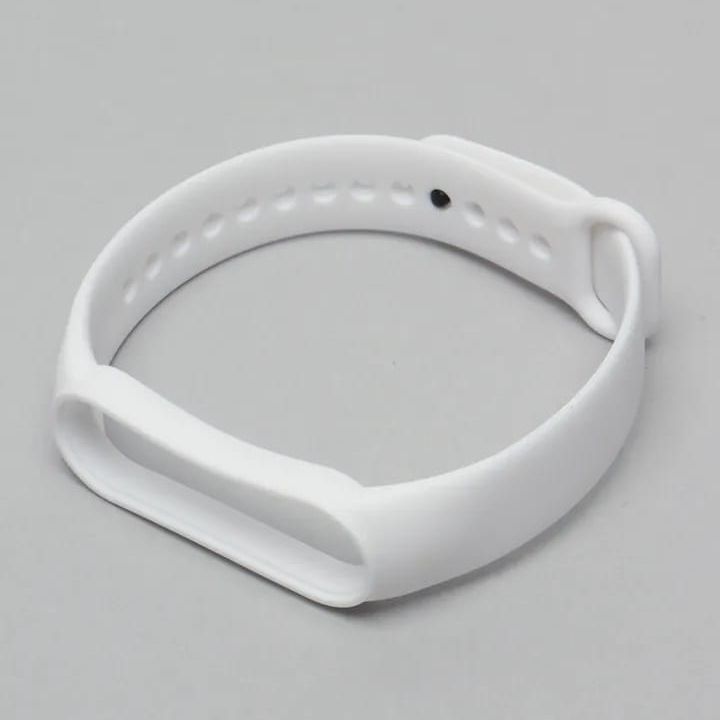 New%20Fashion%20Xiaomi%20Mi%20Band%203%20and%20Band%204%20Milk%20White%20Silicone%20Strap%20Soft%20Bracelet%20-%20Image%202