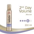 Wella Wellaflex 2nd Day Volume Extra Strong Hold Mousse 200 ml. 