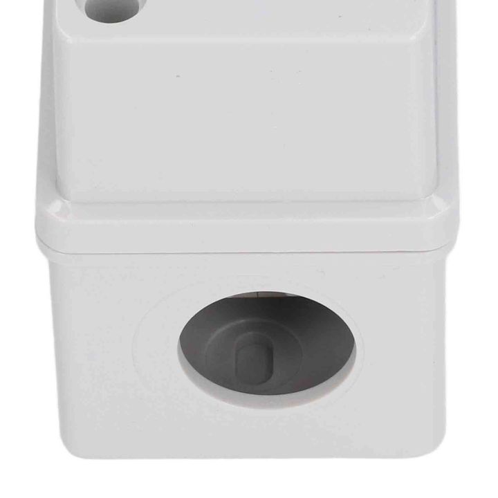 PV DC Circuit Breaker 32A 6KA IP65 Waterproof DC Isolator Switch Solar Disco HAN