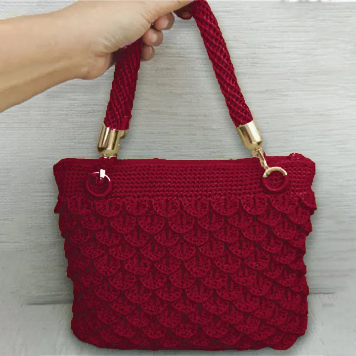 Stylish%20&%20Trendy%20Crocodile%20Pattern%20Handmade%20Crochet%20Handbag%20in%20Purple%20Color%20-%20Image%202