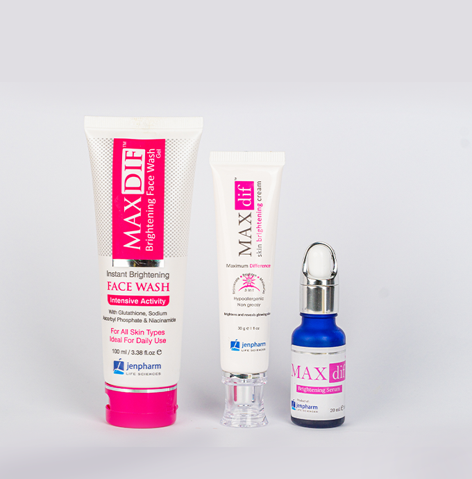 Jenpharm%20Brightening%20Power%20Trio%20Skincare%20Set%20for%20Women%20with%20Vitamin%20C%20Serum%20Hydrating%20Moisturizer%20And%20Exfoliating%20Scrub%20-%20Image%202