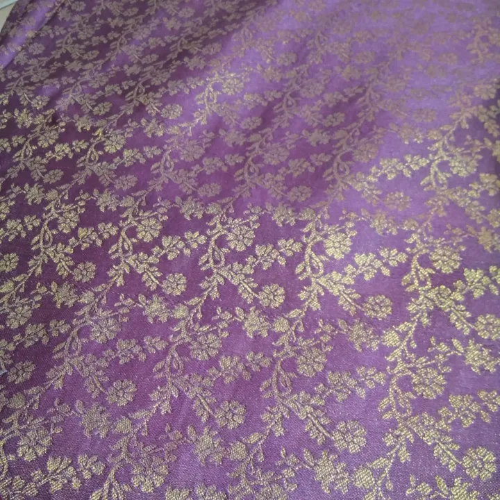 Pure%20Banarsi%20Jamawar%20for%20shirt/Trouser/Shahrara/Lehnga/Gharara%20-%20Image%202