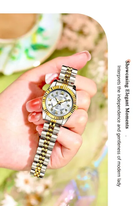 Luxurious%20Ladies%20Golden%20Fashion%20Watch%20100%25%20Imported%20Quality%20Classical%20Collection%20Fashion%20Watch%20for%20Girl's%20-%20Image%204