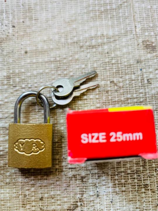 Chine%20Lock%2025mm%20with%202%20keys%20%7C%20All%20Sizes%20Available%20%7C%20Black%20And%20Gold%20Colors%20-%20Image%202