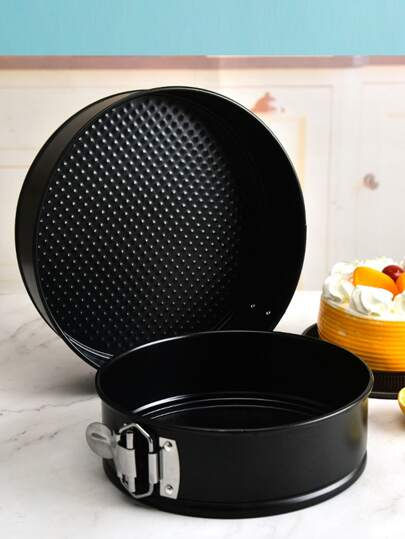 Non%20Stick%20Cake%20Pans-Kitchen%20&%20Dining%20-Bakeware%20-Baking%20Trays%20&%20Pans%20Pack%20of%203%2018cm,20cm,22cm%20Full%20Set%20-%20Image%204