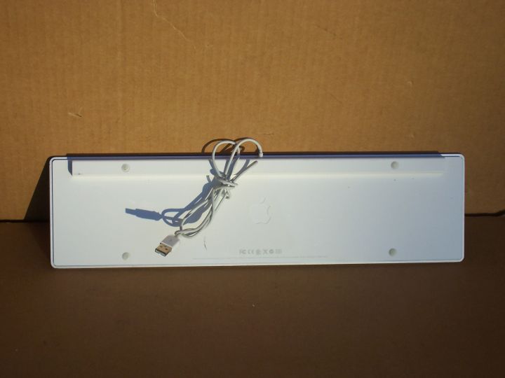 %7BRefurbished%7D%20Apple%20multimedia%20ultra%20Slim%20USB%20wired%20Keyboard%20-%20Image%205