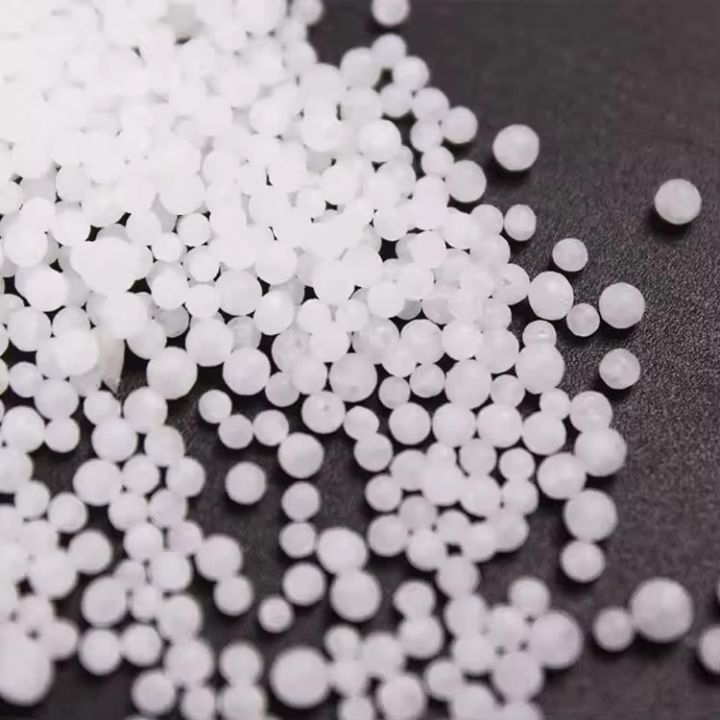 Urea%20Fertilizer%2046-0-0%20%7C%20High-Nitrogen%20Plant%20Food%20for%20Healthy%20Growth%20-%20Image%203