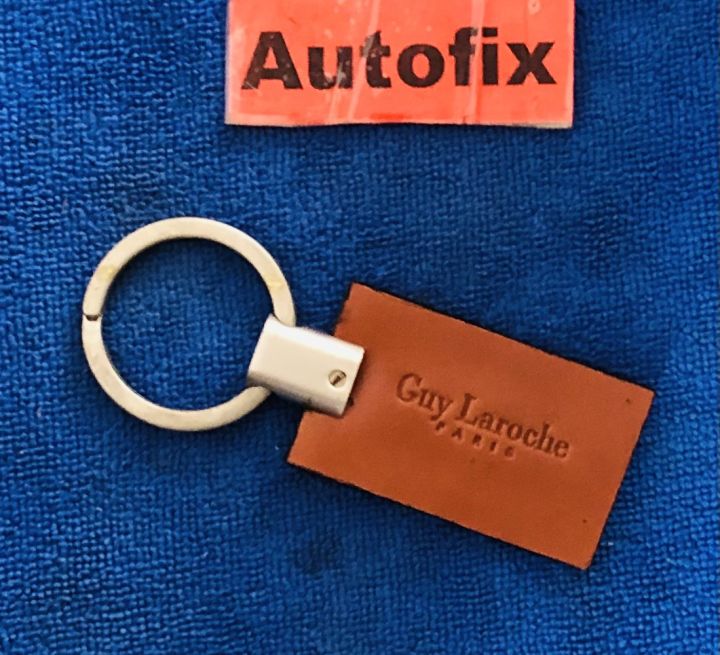 Fancy%20branded%20Styling%20Leather%20Key%20Chain%20(Imported)%2001%20Piece%20-%20Image%202