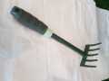 godi tool (fork) gardening fork short handle gardening fork  Garden Hand Rake, Steel Garden Cultivator Tools Portable  Small Rake with Anti-Rust Comfortable Handle and 5 Tines. 