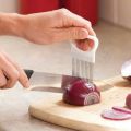 Onion Holder Hand Held Easy Slicer Cutter Potato Wedge Kitchen Safe Fork Kitchen Cutting Tools Tomato Onion Safe Fork Gadgets-blue. 