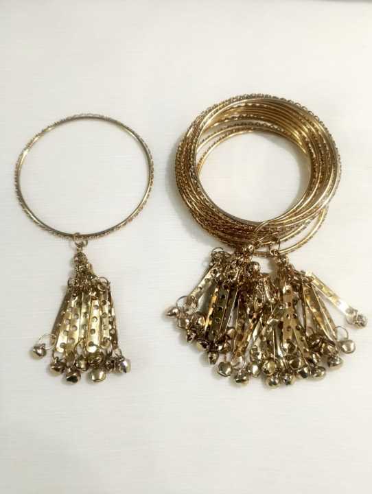 Luxury%20Metal%20Bangles%20Set%20with%20Tussles%20Twisted%20Designated%20%E2%80%93%20Gold,%20Rose%20Gold,%20Silver%20&%20Black%20Plated%20%7C%20Elegant%20&%20Durable%20Bracelets%20for%20Casual%20&%20Party%20Wear%20-%20Image%207