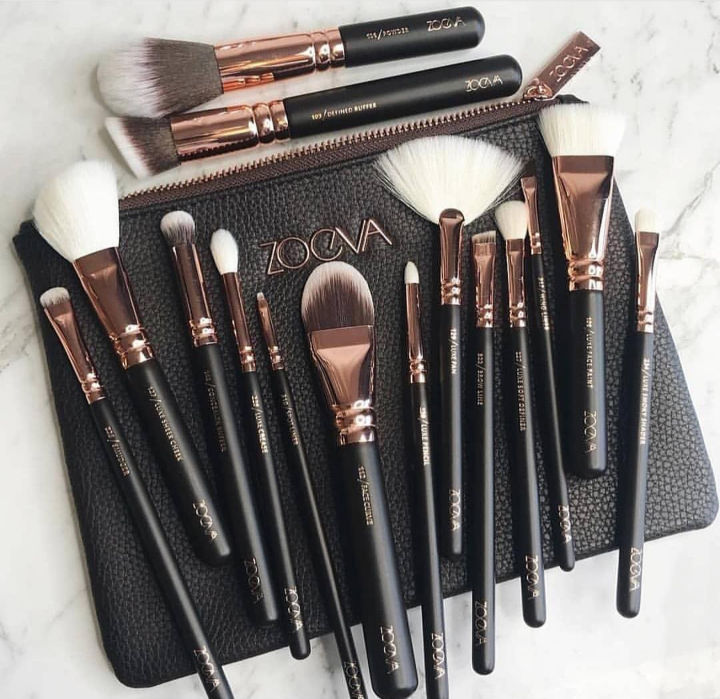 Zoeva%20High%20Quality%2015%20Piece%20Professional%20Makeup%20Brushes%20Set%20With%20Premium%20Leather%20Pouch%20-%20Image%202