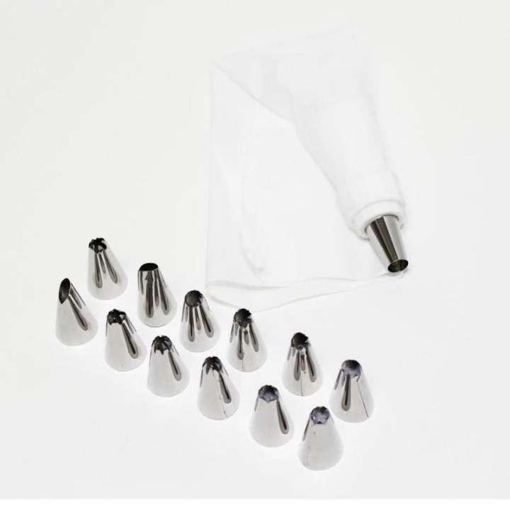 Baking%20Essentials%20Combo%20Deal%20Measuring%20Spoons%20Set%20+Cake%20Decorating%20Tool%20Kit%20+Heat%20Resisting%20Silicone%20Brush%20and%20Silicone%20Spatula%20-%20Image%204