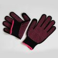 300 Centigrade Heat Resistant BBQ Gloves Cotton Silicone Non-Slip Hair Styling. 