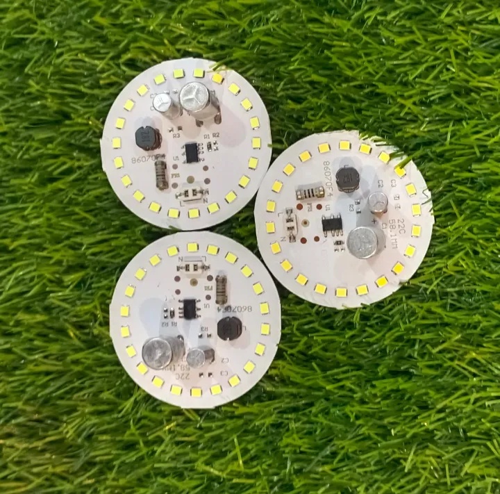 12W%20LED%20Chip%20with%20Double%20Capacitor%20Driver%20AC%20220V%20input%20X%206%20Packe%20-%20Image%204