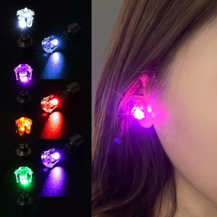 1 PC Elegant Flahing Blink Diamond Delicate Jewelry tud Earring Dance Party Decoration Girl Men LED Colorful Luminou Women Wedding Ladie[Top-notch quality]