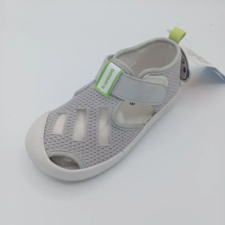 Kids%20Breathable%20Mesh%20Sandals%20%E2%80%93%20Soft%20Lightweight%20Summer%20Shoes%20for%20Toddlers%20-%20Image%204
