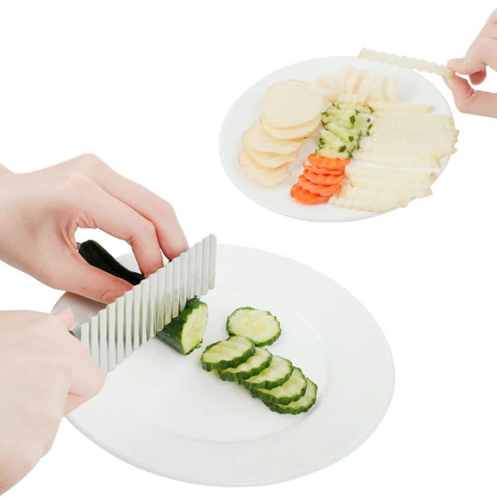 Stainless%20steel%20crinkle%20cutter%20knife%20%7C%20Wavy%20blade%20potato%20&%20vegetable%20slicer%20%7C%20French%20fry%20cutter%20&%20fruit%20chopper%20tool%20for%20kitchen%20%E2%80%93%20Serrated%20stainless%20steel%20knife%20for%20chips,%20dough%20&%20salad%20cutting,%201pc%20-%20%20SM%20-%20Image%202