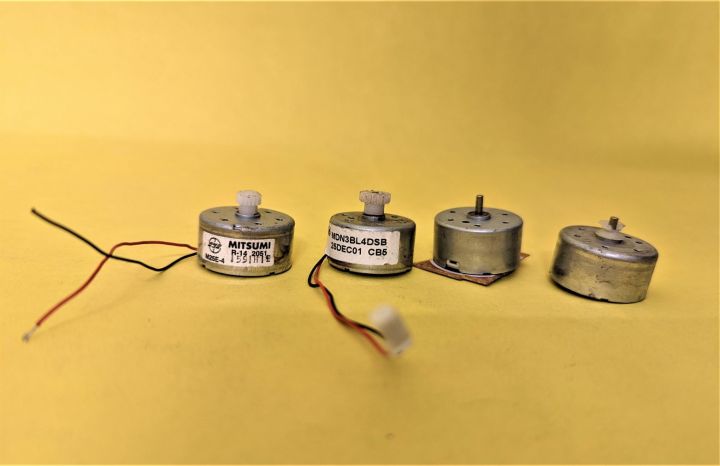 12v%20DC%20Brushless%20Motor%20for%20Fan%20Toys%20Projects%20DIY%20Electronics%20High%20Speed%20RPM%20-%2012%20volt%20CD%20ROM%20extracted%20-%20Image%203