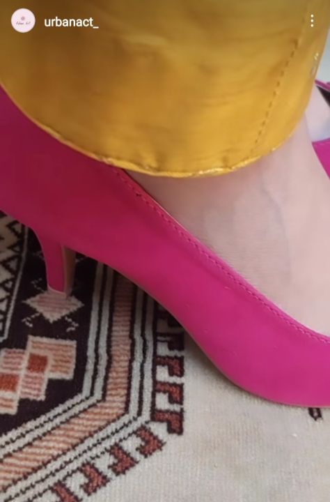 Pink%20Court%20Shoes%20/%20Cotton%20Candy%20Elegance%20Heels%20-%20Image%203