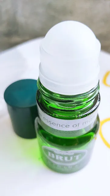 BRUT%20Original%20Deodorants%20&%20Antiperspirants%20Roll%20On%20Essence%2050ml%20-%20Image%202