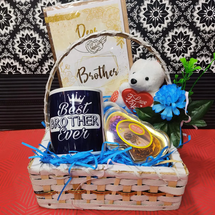 gift basket for brother Perfect Present for Your Brother: Deluxe Gift Basket - Ideal for Birthdays, Anniversaries, and Special Occasions