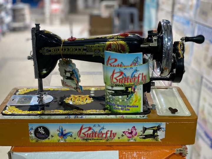Black Stone Heavy Duty Manual Sewing Machine - Cast Iron Hath Wali ...