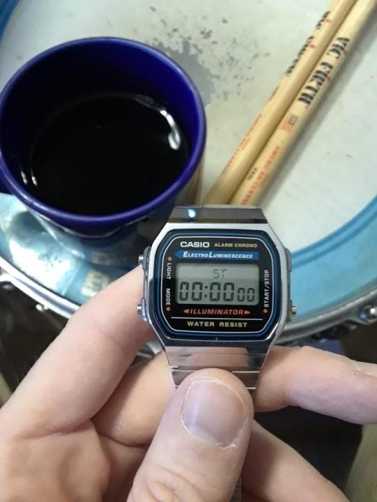 K.C.O%20158WA%20Series%20%7C%20Unisex%20Digital%20Watch%20%7C%20Vintage%20%7C%20WR%20-%20Image%205