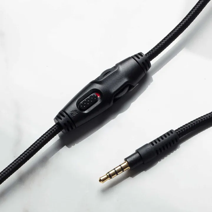 HyperX%20Cloud%20Alpha%20-%20Gaming%20Headset,%20Dual%20Chamber%20Drivers,%20Legendary%20Comfort,%20Aluminum%20Frame,%20Detachable%20Microphone,%20Works%20on%20PC,%20PS4,%20PS5,%20Xbox%20One/%20Series%20X%7CS,%20Nintendo%20Switch%20and%20Mobile%20%E2%80%93%20Red%20(%20WITHOUT%20BOX%20AMERICAN%20USED%20)%20-%20Image%206
