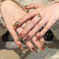 Hand-worn nail art nail piece Xiaohongshu autumn and winter new blush love nail stickers finished product detachable. 